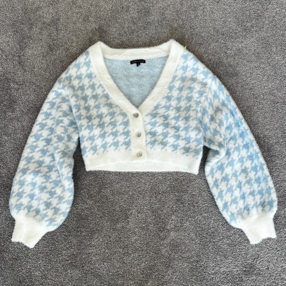 Kendall & Kylie Blue / White Houndstooth Cropped Cardigan Size Small